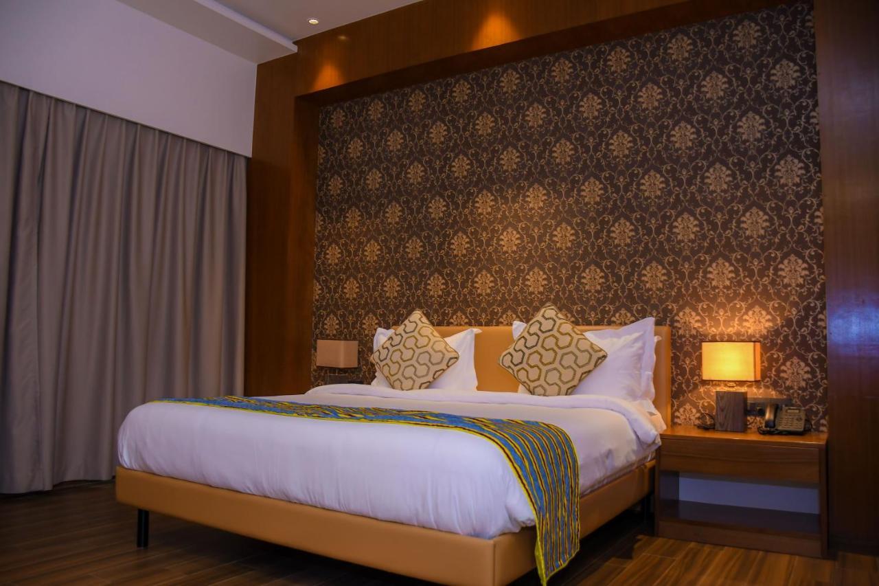 Aqua Inn Hotel Kinshasa Luaran gambar