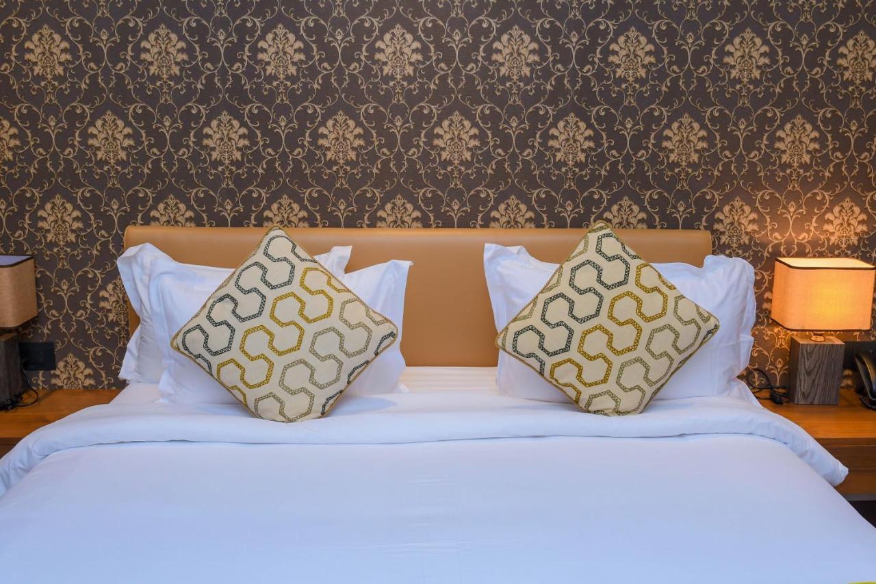 Aqua Inn Hotel Kinshasa Luaran gambar